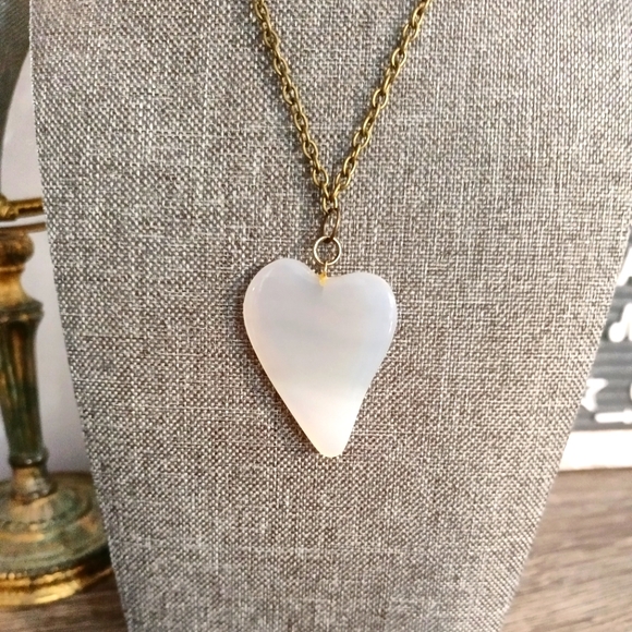 Vintage Agate heart necklace brass chain - Picture 8 of 8